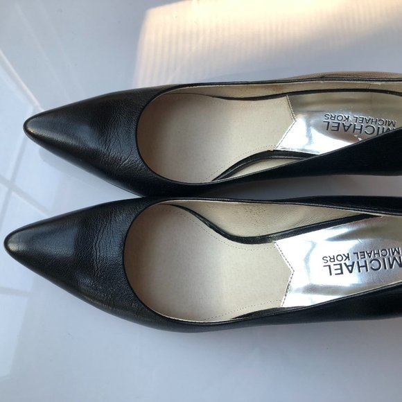 Michael Kors Pumps - Picture 1 of 4